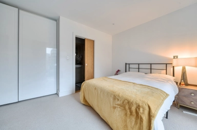 Silverworks Close, Colindale - NW9 view 17