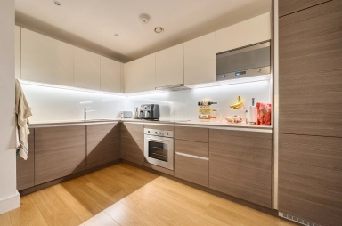 Silverworks Close, Colindale - NW9 view 4