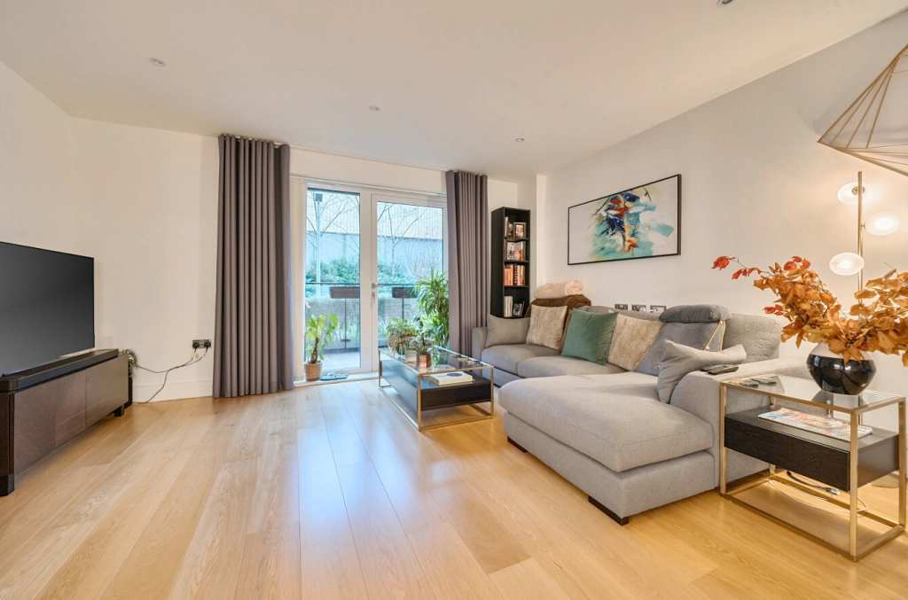 2 bedrooms apartments/flats for sale in Silverworks Close, Colindale - NW9 view 3
