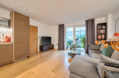 Silverworks Close, Colindale - NW9 view 15