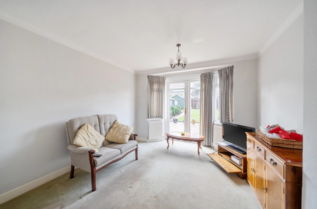 3 bedrooms houses for sale in Rushgrove Avenue, Colindale - NW9 view 6