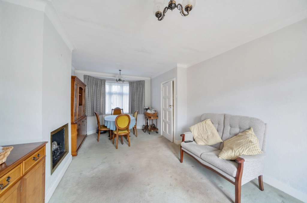 3 bedrooms houses for sale in Rushgrove Avenue, Colindale - NW9 view 3