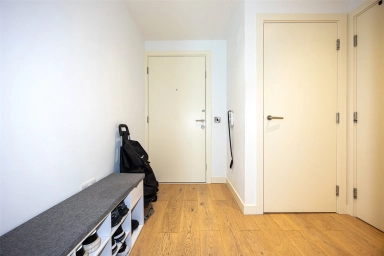 Capitol Way, Colindale - NW9 view 16