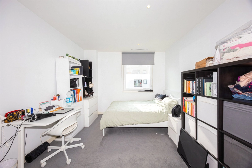 1 bedroom apartments/flats for sale in Capitol Way, Colindale - NW9 view 5