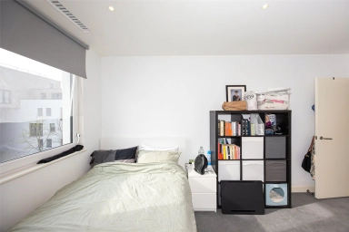 Capitol Way, Colindale - NW9 view 6