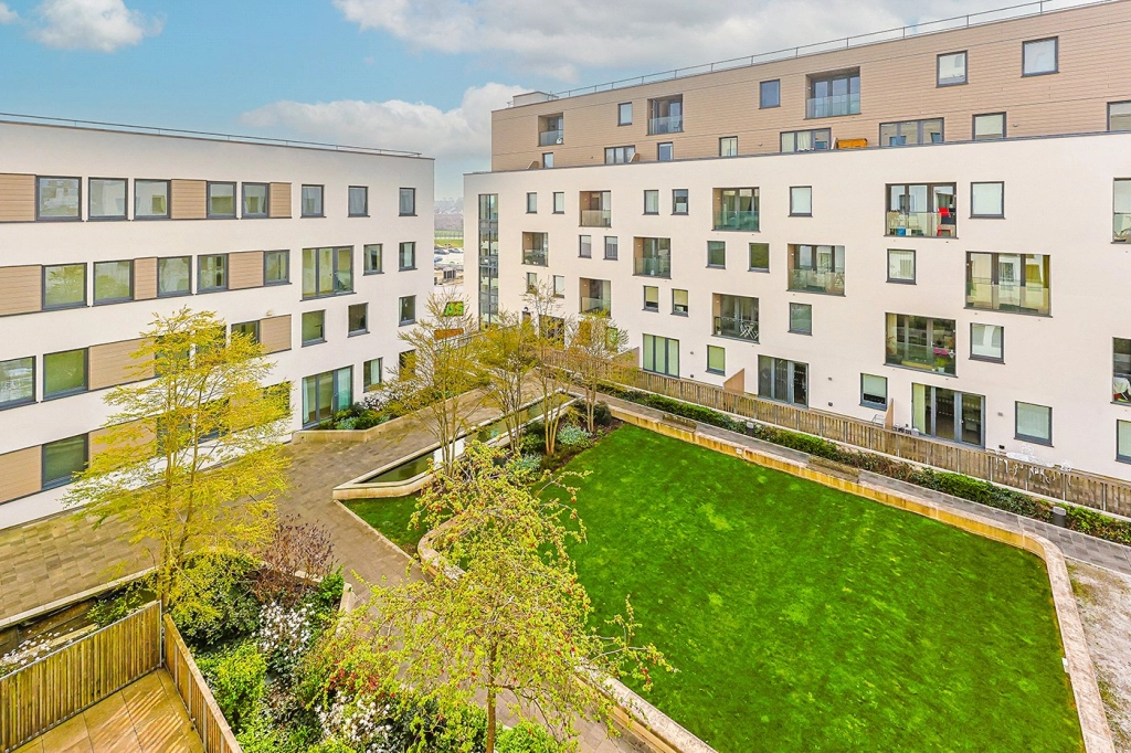 1 bedroom apartments/flats for sale in Capitol Way, Colindale - NW9 view 10