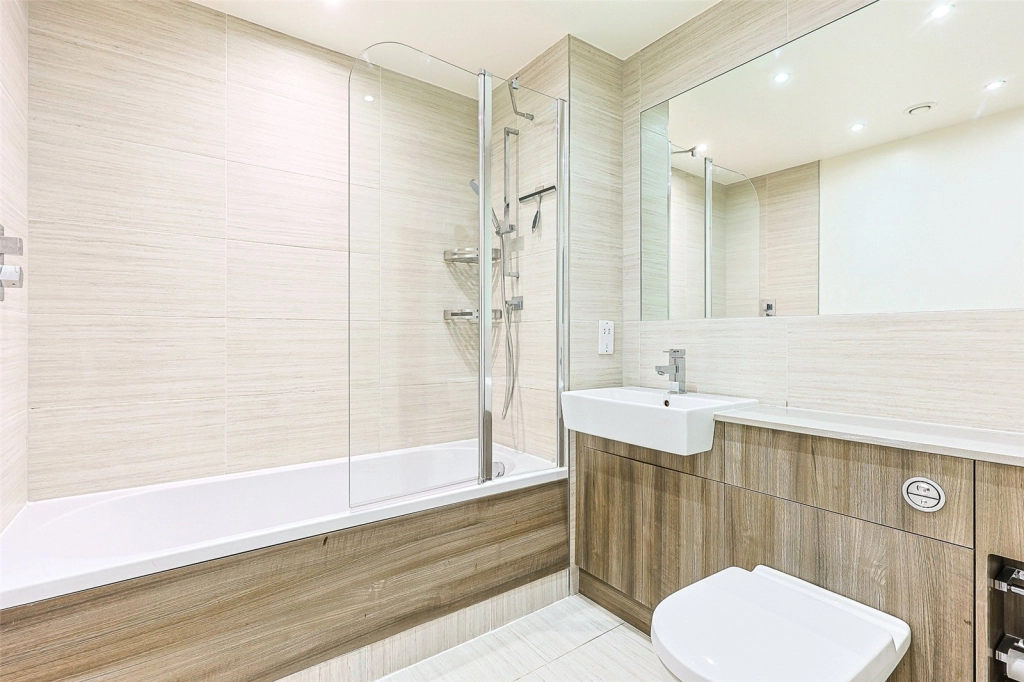 1 bedroom apartments/flats for sale in Boulevard Drive, Beaufort Park, Colindale - NW9 view 8