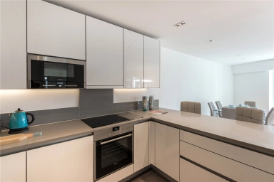 Longfield Avenue, Ealing - W5 view 6