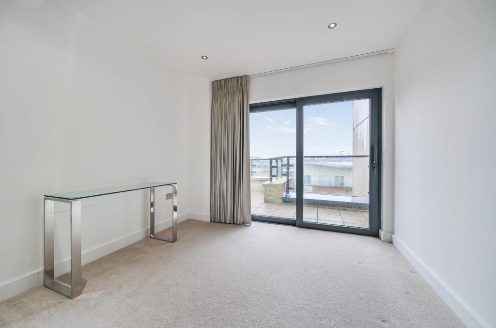 3 bedrooms apartments/flats for sale in Boulevard Drive, Beaufort Park, Colindale - NW9 view 17