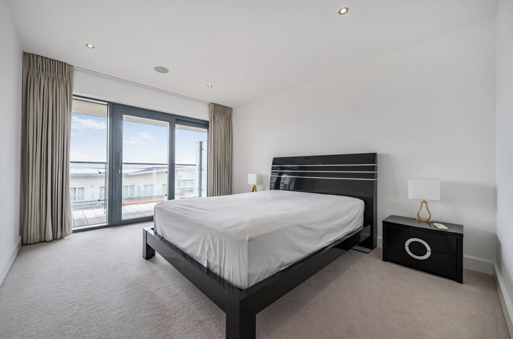 3 bedrooms apartments/flats for sale in Boulevard Drive, Beaufort Park, Colindale - NW9 view 12