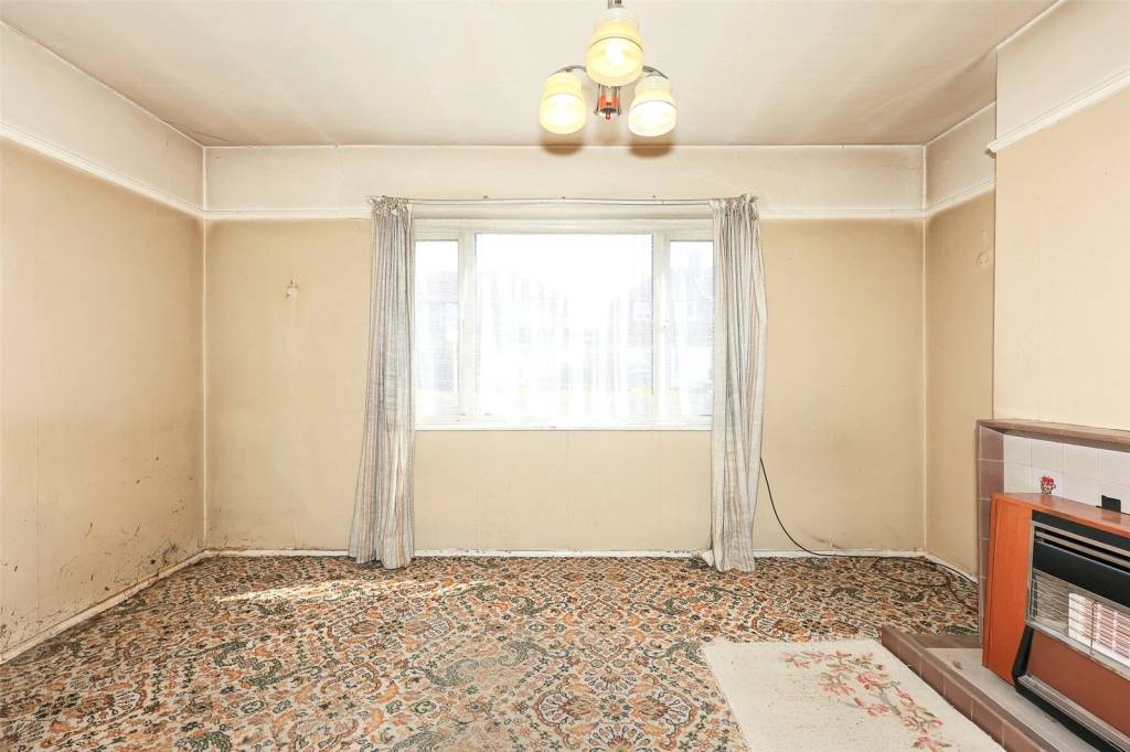 3 bedrooms houses for sale in Ashford Avenue, Hayes - UB4 view 3
