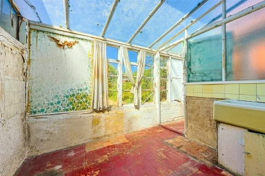 Ashford Avenue, Hayes - UB4 view 9
