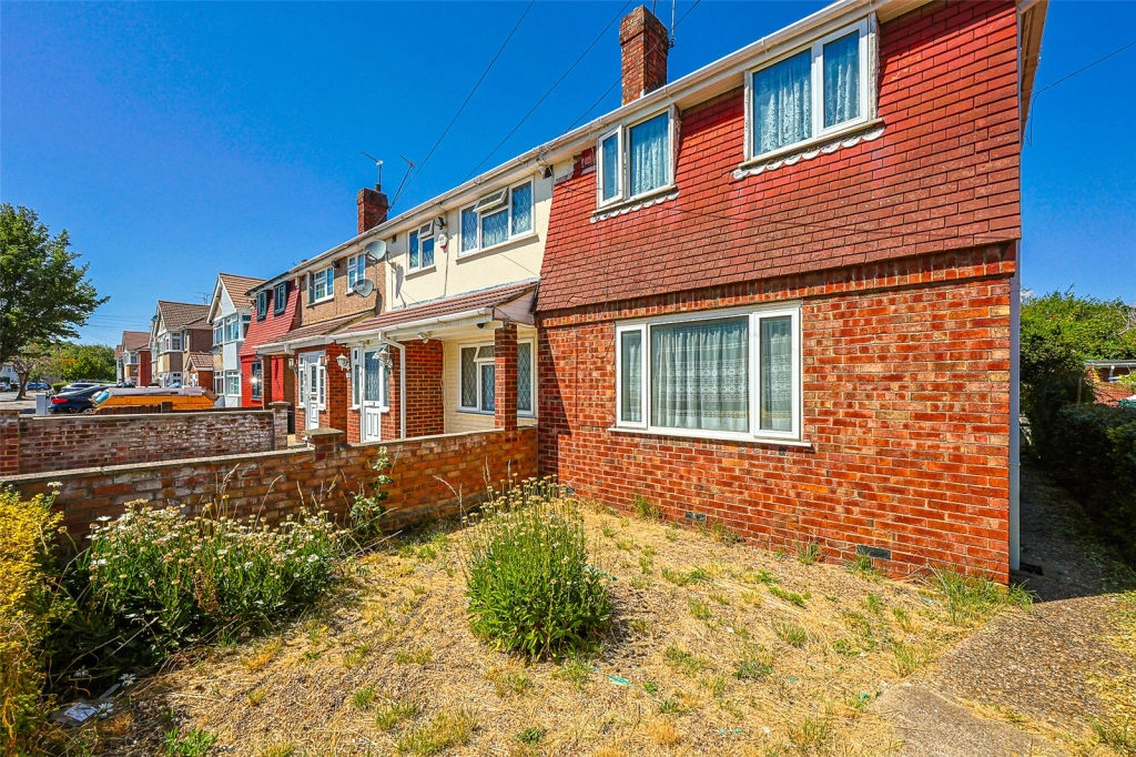 3 bedrooms houses for sale in Ashford Avenue, Hayes - UB4 view 19