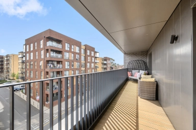 Grove Park, Colindale - NW9 view 4