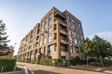 Hoy Close, Colindale Gardens, Colindale - NW9 view 1