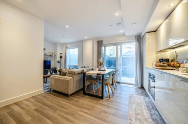 Hoy Close, Colindale Gardens, Colindale - NW9 view 14