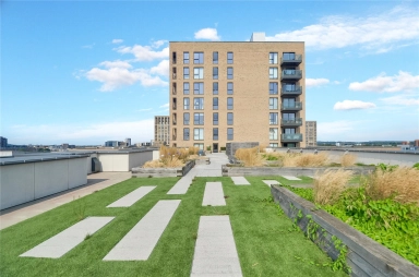 Lismore Boulevard, Colindale Gardens, Colindale - NW9 view 14