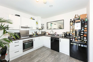 Grahame Park Way, Colindale - NW9 view 4