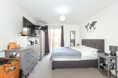 Grahame Park Way, Colindale - NW9 view 16