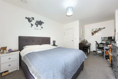 Grahame Park Way, Colindale - NW9 view 5