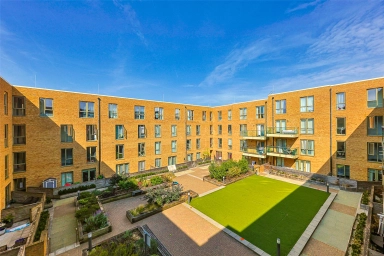 Grahame Park Way, Colindale - NW9 view 9