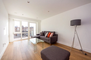 Longfield Avenue, Ealing - W5 view 2