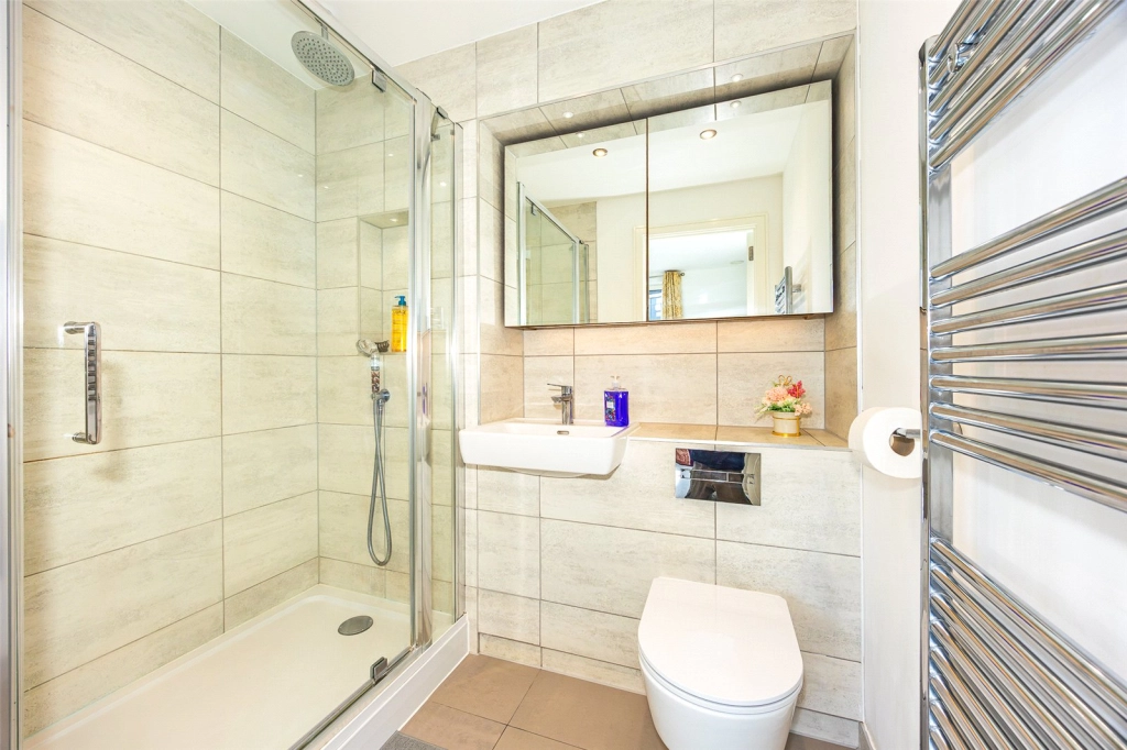 3 bedrooms apartments/flats for sale in Healum Avenue, Southall - UB2 view 22