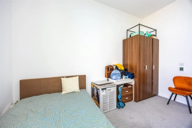Carnation Gardens, Hayes - UB3 view 14