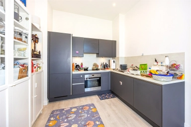 Carnation Gardens, Hayes - UB3 view 9