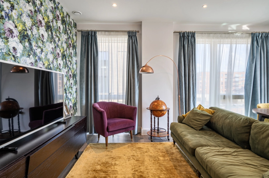 1 bedroom apartments/flats for sale in Lismore Boulevard, Colindale Gardens, Colindale - NW9 view 3