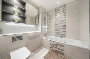 Greenleaf Walk, Southall - UB1 view 8