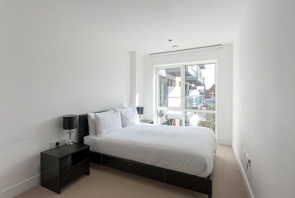 2 bedrooms apartments/flats for sale in Longfield Avenue, Ealing - W5 view 5