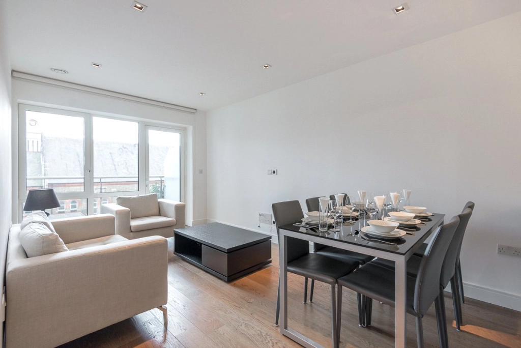 2 bedrooms apartments/flats for sale in Longfield Avenue, Ealing - W5 view 3
