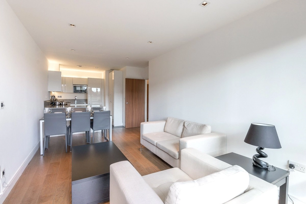 2 bedrooms apartments/flats for sale in Longfield Avenue, Ealing - W5 view 2