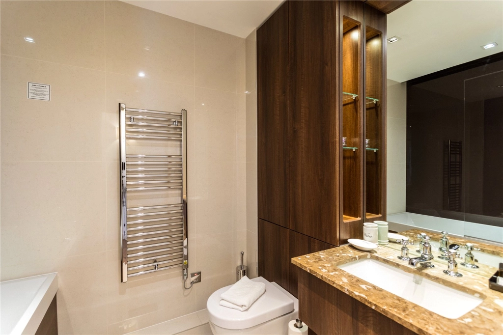 2 bedrooms apartments/flats for sale in Longfield Avenue, Ealing - W5 view 11