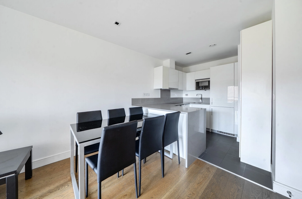 2 bedrooms apartments/flats for sale in Longfield Avenue, Ealing - W5 view 7