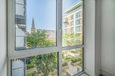 Longfield Avenue, Ealing - W5 view 34