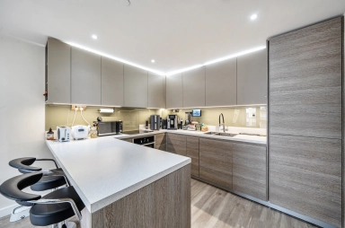 Beaufort Square, Beaufort Park, Colindale - NW9 view 7