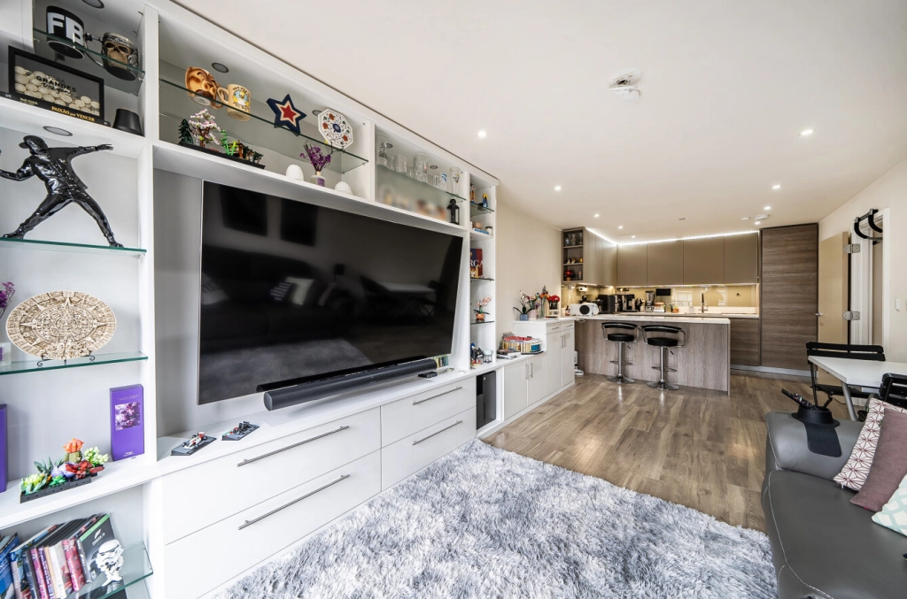 2 bedrooms apartments/flats for sale in Beaufort Square, Beaufort Park, Colindale - NW9 view 4