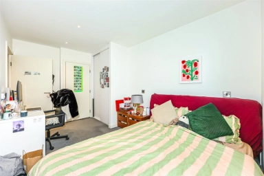 Capitol Way, Colindale - NW9 view 6