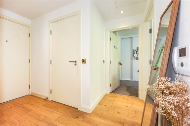 Capitol Way, Colindale - NW9 view 14