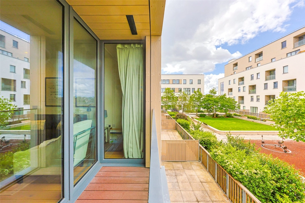 2 bedrooms apartments/flats for sale in Capitol Way, Colindale - NW9 view 11