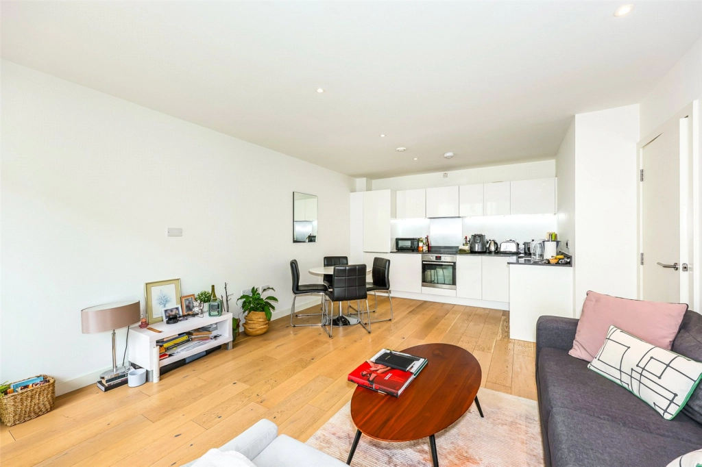 2 bedrooms apartments/flats for sale in Capitol Way, Colindale - NW9 view 4