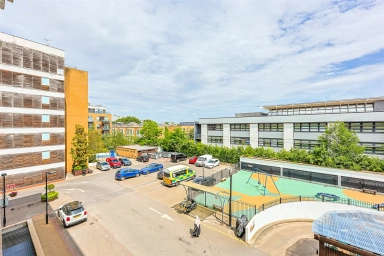 Bromyard Avenue, Acton - W3 view 9