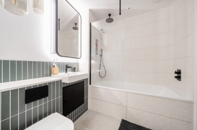 Cedrus Avenue, Southall - UB1 view 9