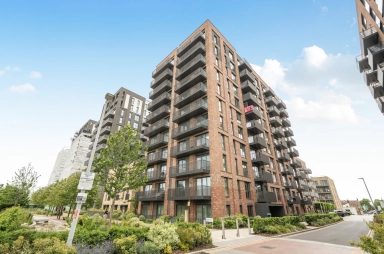 Cedrus Avenue, Southall - UB1 view 1