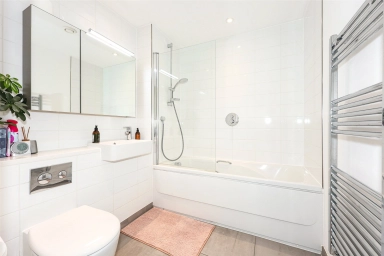 Capitol Way, Colindale - NW9 view 8