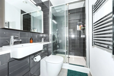 Capitol Way, Colindale - NW9 view 6