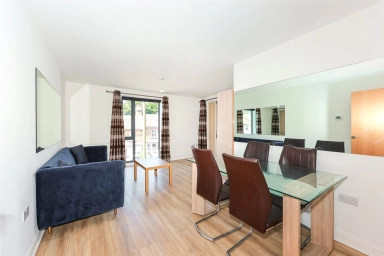 Mornington Close, Colindale - NW9 view 14
