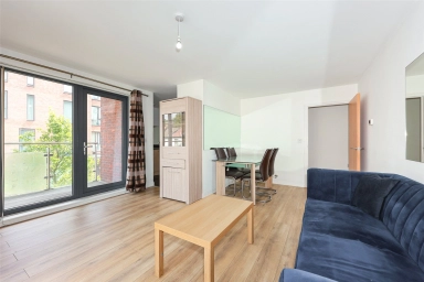 Mornington Close, Colindale - NW9 view 3